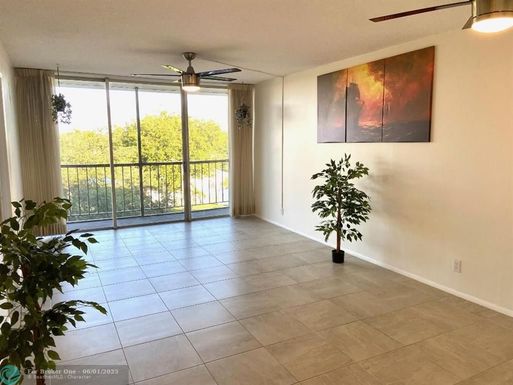 4501 21 AVENUE, Fort Lauderdale, FL 33308