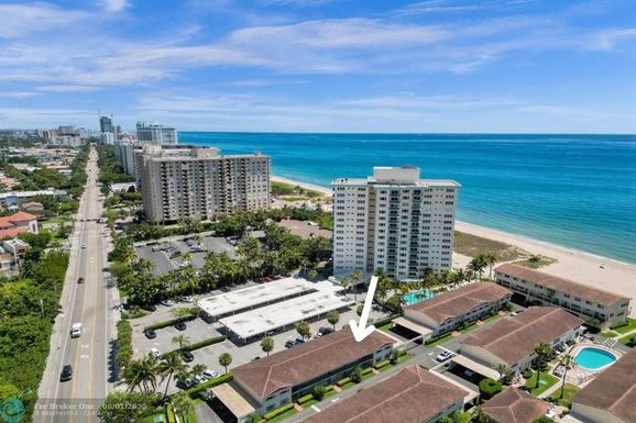5450 Ocean Blvd, Lauderdale By The Sea, FL 33308