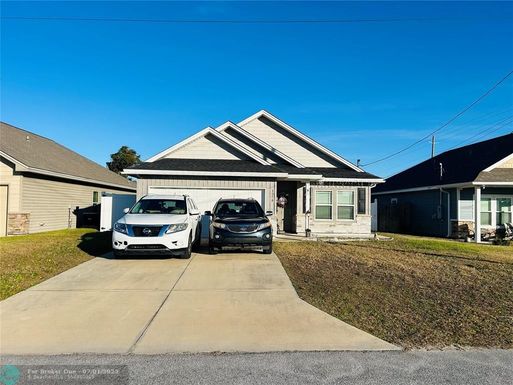 3006 Brookins Rd, Panama City, FL 32405
