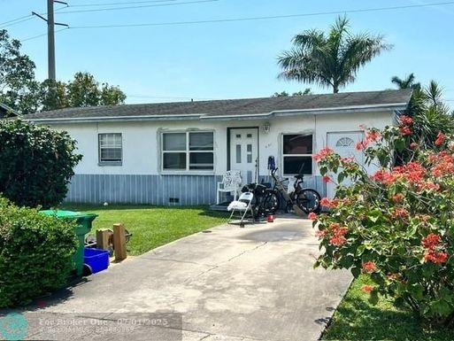 491 Jordan Blvd, Pahokee, FL 33476