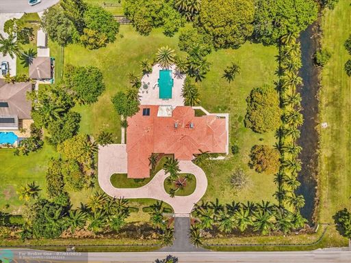 11700 26TH Street, Davie, FL 33325