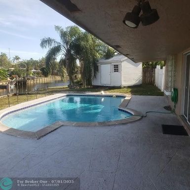 1820 33rd St, Oakland Park, FL 33309
