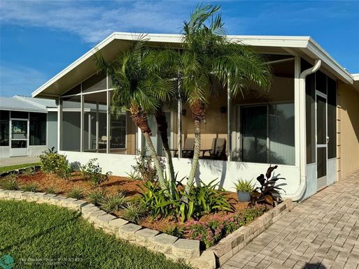 4301 12th Way, Okeechobee, FL 34974