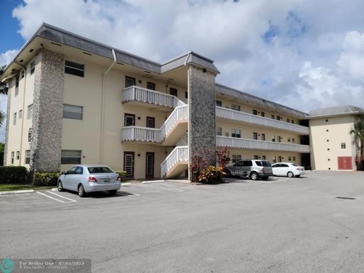 4451 16th St, Fort Lauderdale, FL 33313