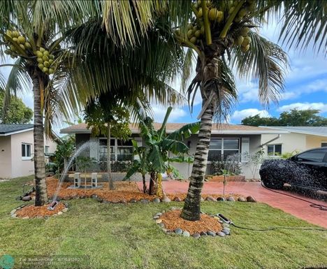 5708 48 Ave, Tamarac, FL 33319