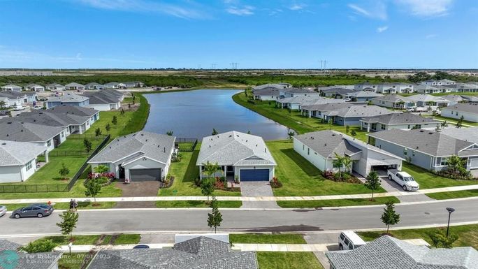 14183 SW Harker Street, Port St Lucie, FL 34987