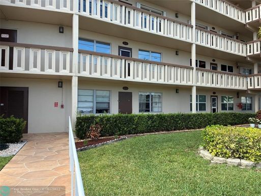 1024 Farnham O, Deerfield Beach, FL 33442
