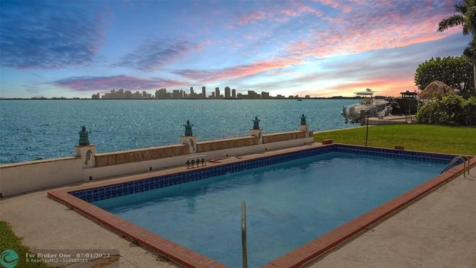 1680 Treasure Dr, North Bay Village, FL 33141